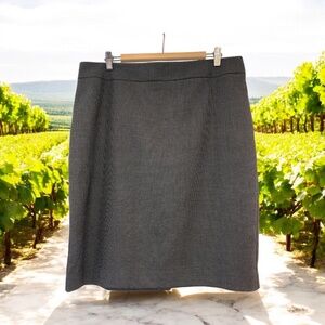 Ann Taylor Pencil skirt size 14